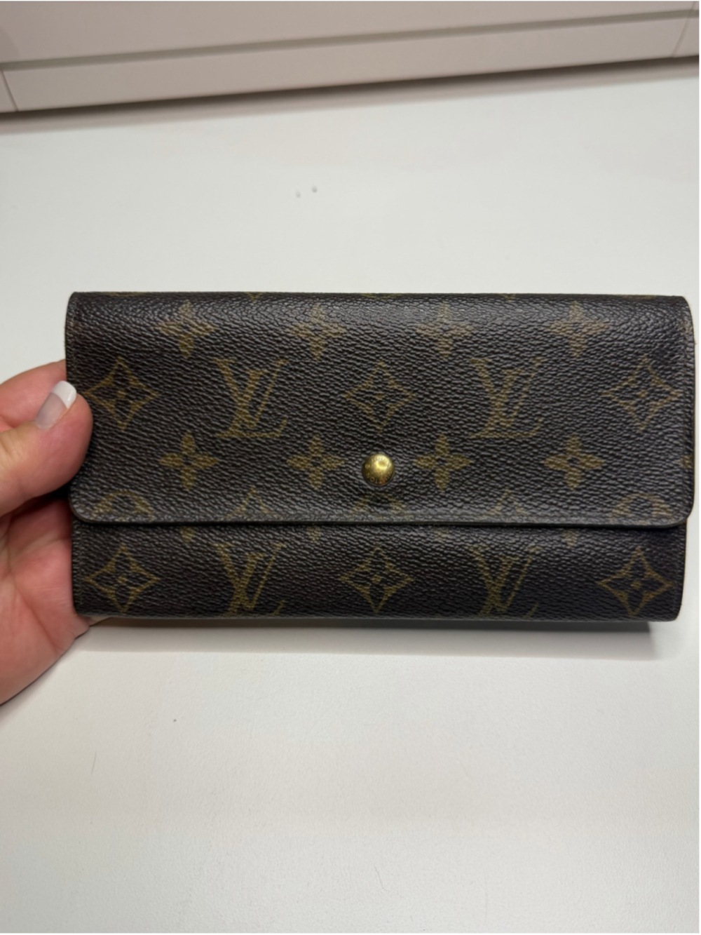 Women's Louis Vuitton Monogram Wallet One Size Brown Gold